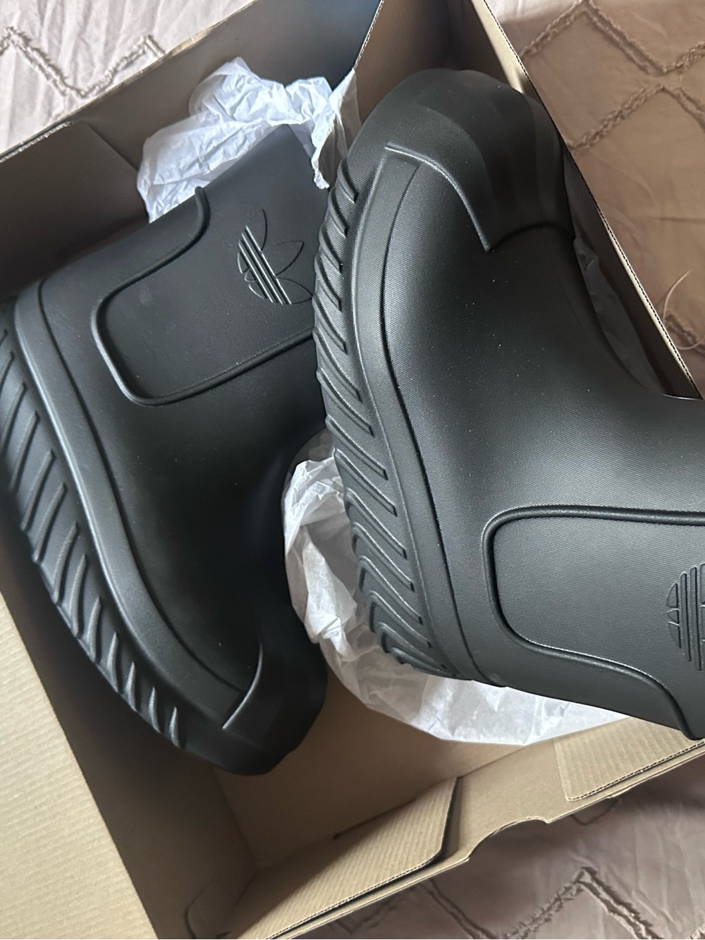 Women adidas moon boots